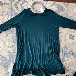 Dark Green Longer Length Flowy Top